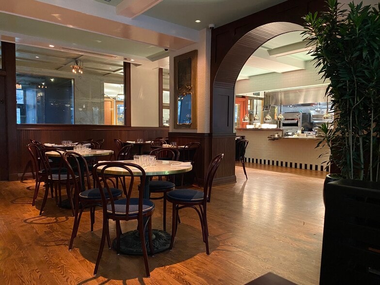 More Photos Of 53 W Jackson Blvd, Chicago Office For Lease