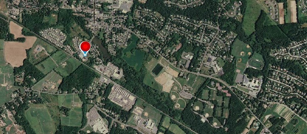 More Photos Of 5 S Main St, Englishtown Warehouse For Lease