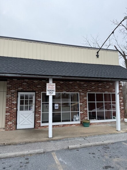 More Photos Of 11 N US Route 15, Dillsburg Storefront For Lease