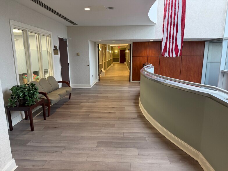 More Photos Of 655 Shrewsbury Ave, Shrewsbury Medical For Lease