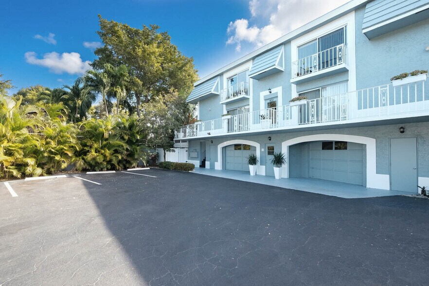 More Photos Of 422 SW 9th St, Boca Raton Apartments For Sale