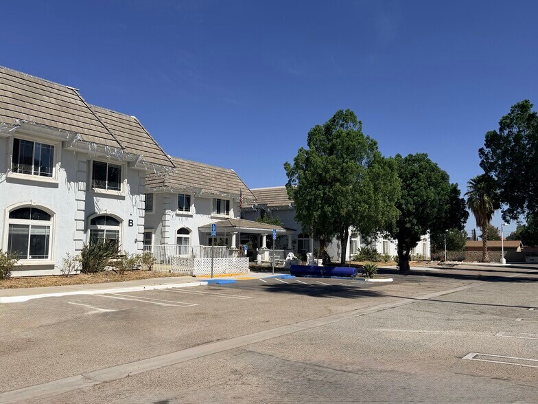 More Photos Of 2789 Rafferty Rd, Hemet Assisted Living For Sale