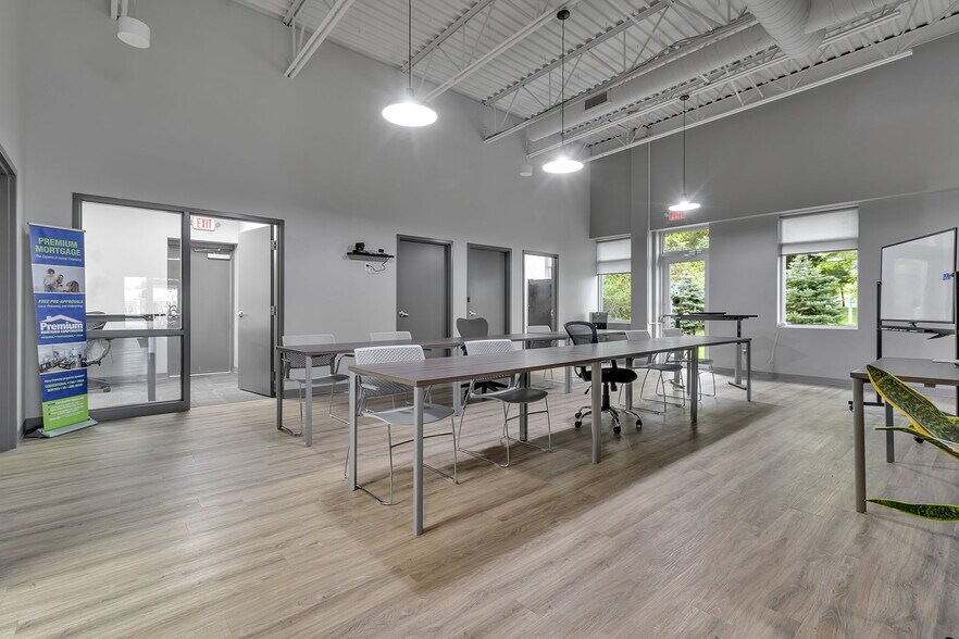 More Photos Of 6031-6045 Transit Rd, East Amherst Unknown For Lease