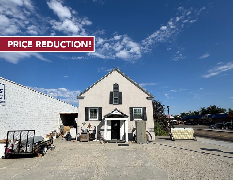 Primary Photo Of 119 N 2nd St, Parma Freestanding For Sale
