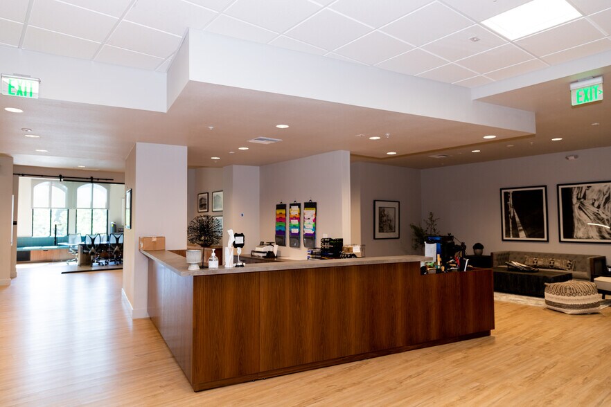 More Photos Of 1098 Lincoln Ave, San Jose Loft Creative Space For Lease