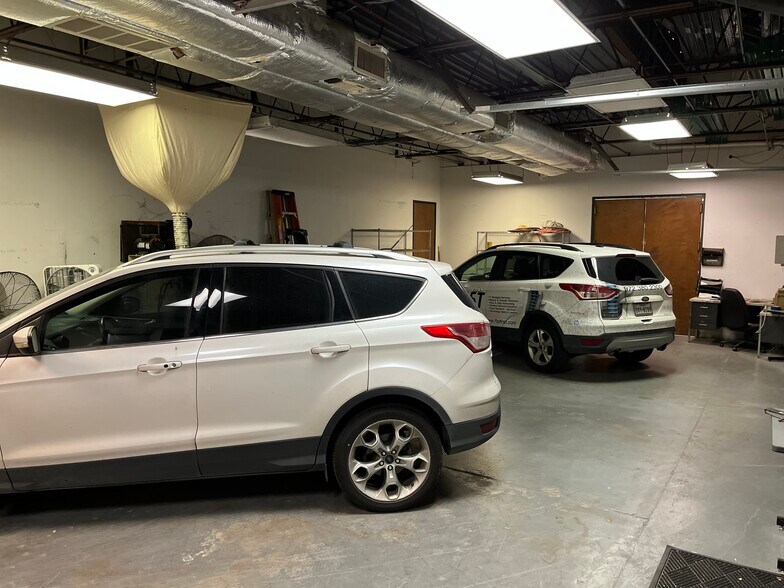 More Photos Of 4851 Keller Springs Rd, Addison Light Distribution For Lease