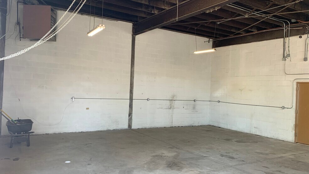 More Photos Of 4050 E 116th St, Cleveland Warehouse For Sale