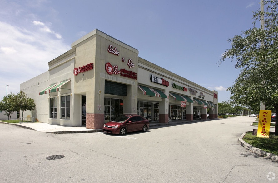 More Photos Of 14138-14150 SW 8th St, Miami General Retail For Lease