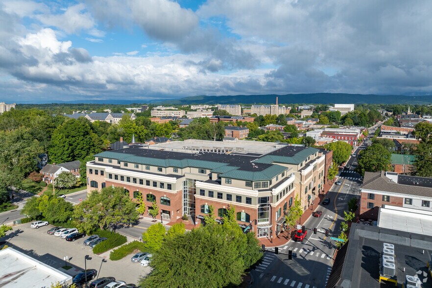 More Photos Of 250 S Main St, Blacksburg Apartments For Lease