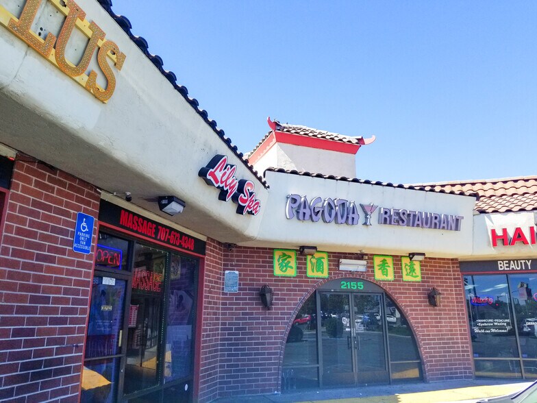 More Photos Of 2147-2159 N Texas St, Fairfield Restaurant For Lease