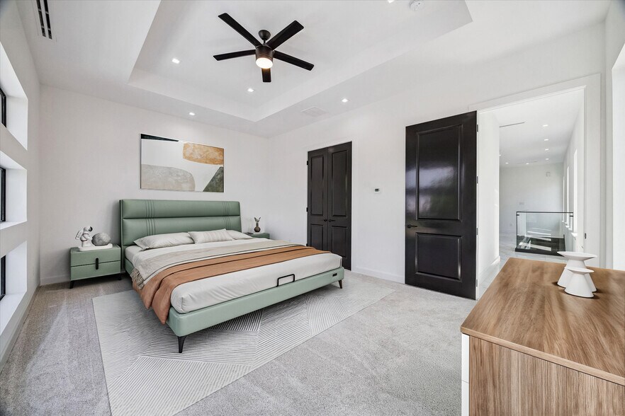 More Photos Of 4710 Sharon St, Houston Multifamily For Sale