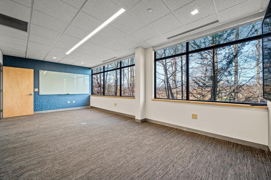 More Photos Of 690 Stockton Dr, Exton Office For Lease