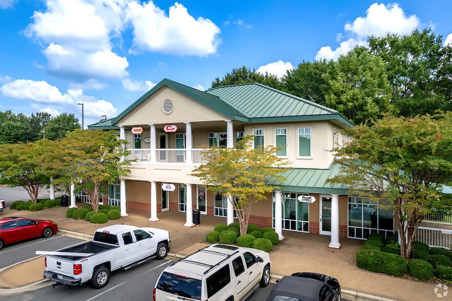 Primary Photo Of 302-310 Springcrest Dr, Fort Mill Storefront Retail Office For Lease