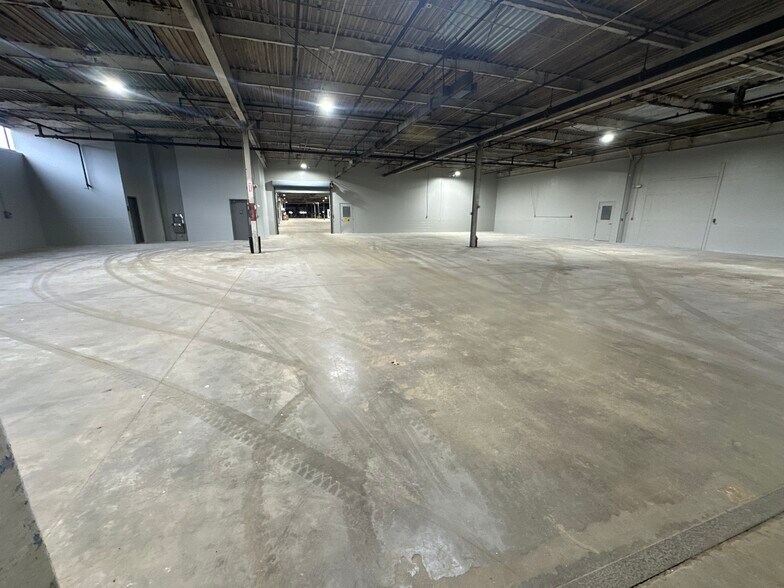 More Photos Of 521 Milling Rd, Mocksville Manufacturing For Lease