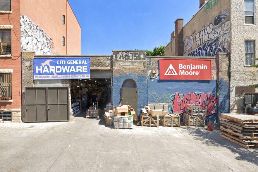 Primary Photo Of 191 Clifton Pl, Brooklyn Storefront For Lease