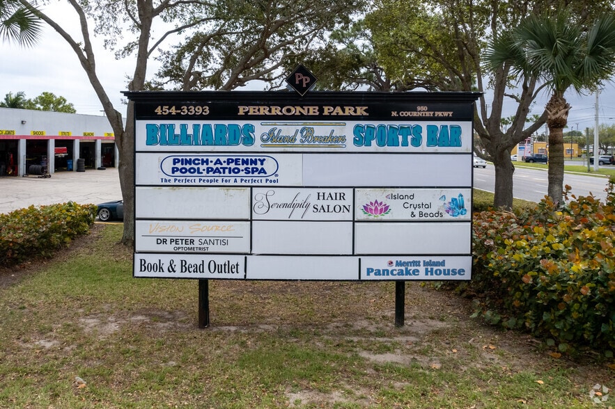 More Photos Of 950 N Courtenay Pky, Merritt Island Unknown For Lease