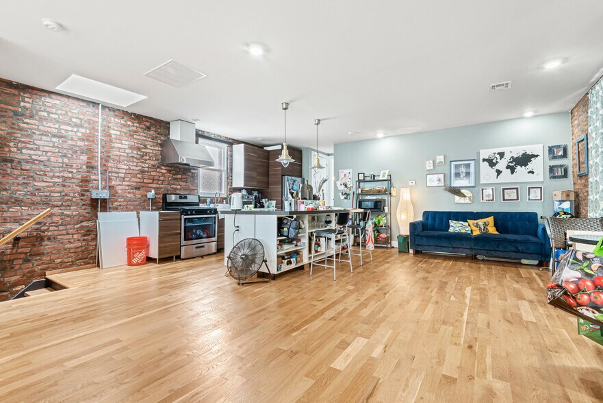 More Photos Of 260 Martin Luther King Jr Dr, Jersey City General Retail For Sale