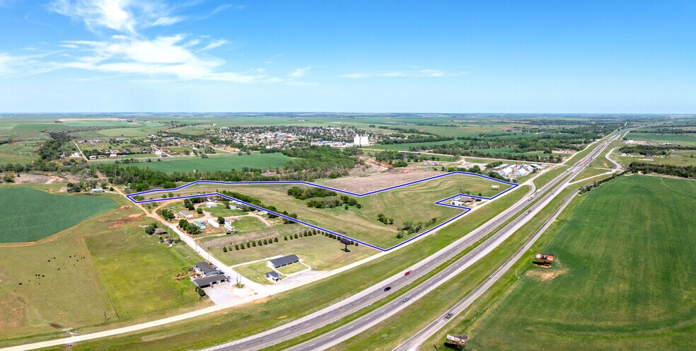 More Photos Of 3062 Interstate 40 S Service Road, Hydro Land For Sale