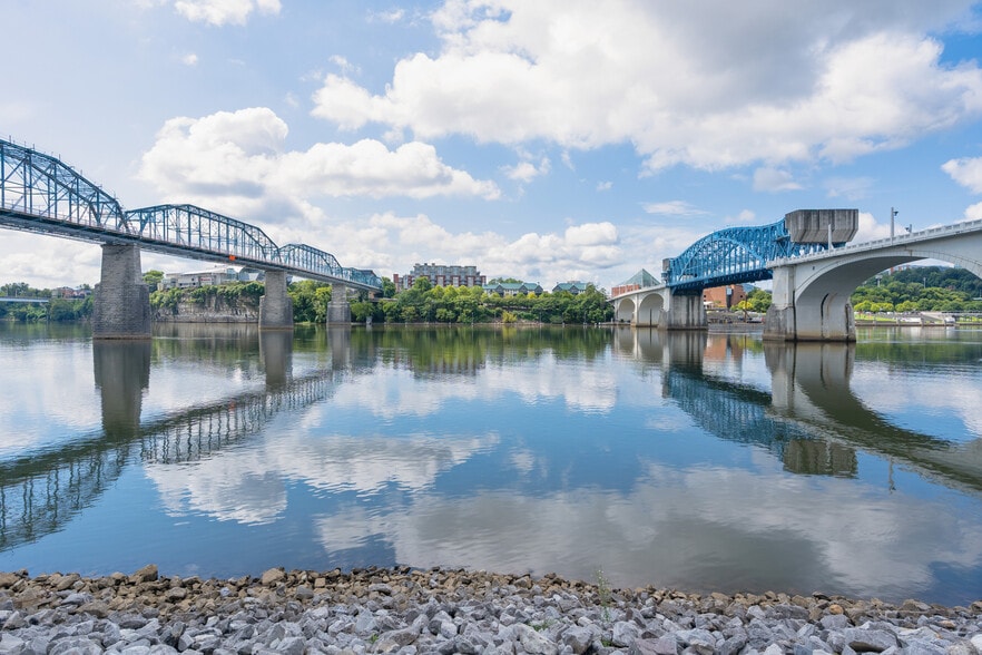 More Photos Of 110 River St, Chattanooga Restaurant For Lease