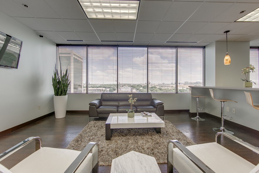 More Photos Of 4100 spring valley Rd, Dallas Loft Creative Space For Lease