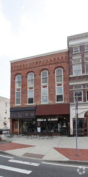 More Photos Of 162-164 Glen St, Glens Falls Storefront Retail Residential For Lease