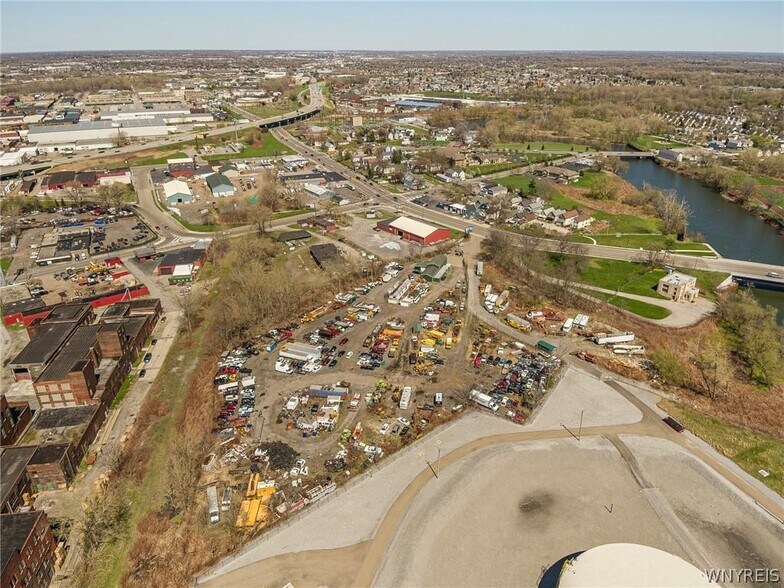 More Photos Of 620 Bailey Ave, Buffalo Auto Salvage Facility For Sale