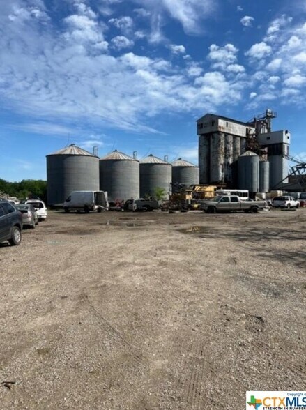 More Photos Of 1621 W Main St, Port Lavaca Land For Sale