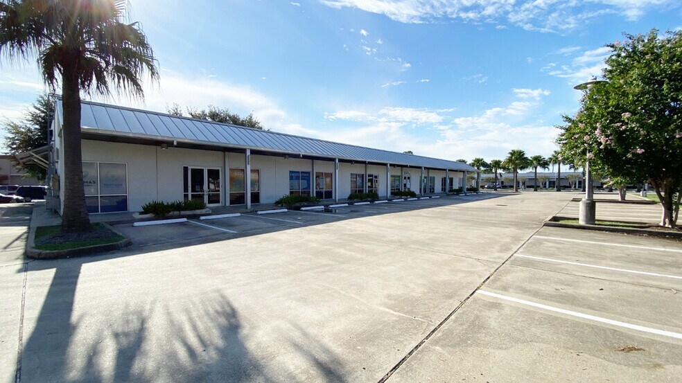 Primary Photo Of 3300 Chimney Rock Rd, Houston Office For Lease