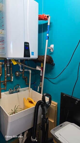 More Photos Of 12075 E Highway 69, Dewey General Retail For Lease