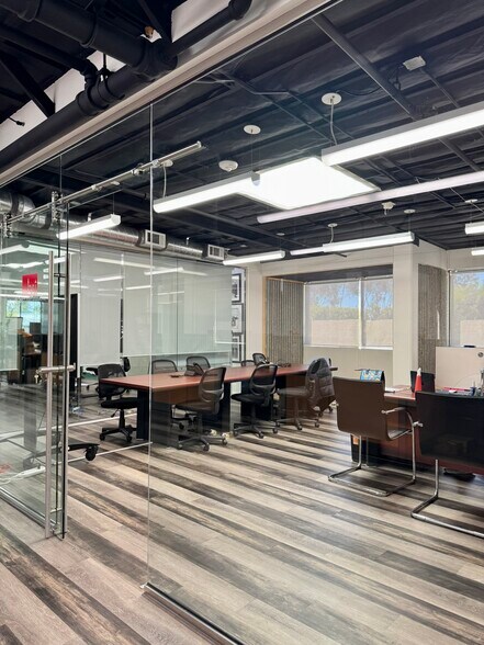 More Photos Of 17550 Gillette Ave, Irvine Manufacturing For Sale