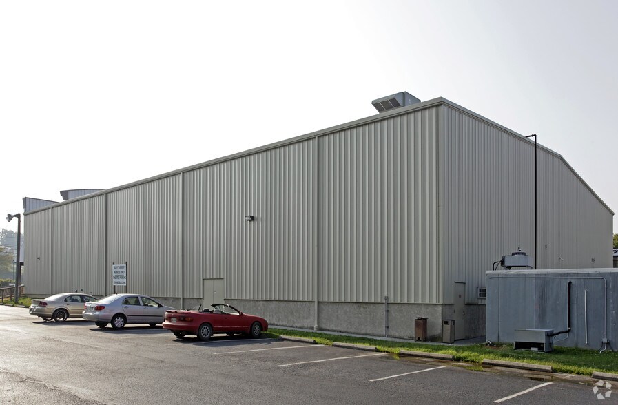 More Photos Of 2330 Parkway, Pigeon Forge Theater Concert Hall For Lease