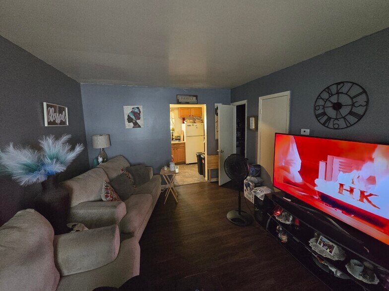 More Photos Of 288 W Clinton St, Dover Apartments For Sale