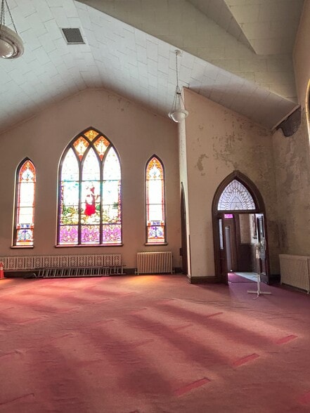 More Photos Of 19 N 4th St, Mahanoy City Religious Facility For Sale