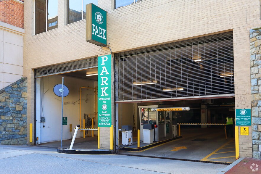 More Photos Of 2440 M St NW, Washington Medical For Lease