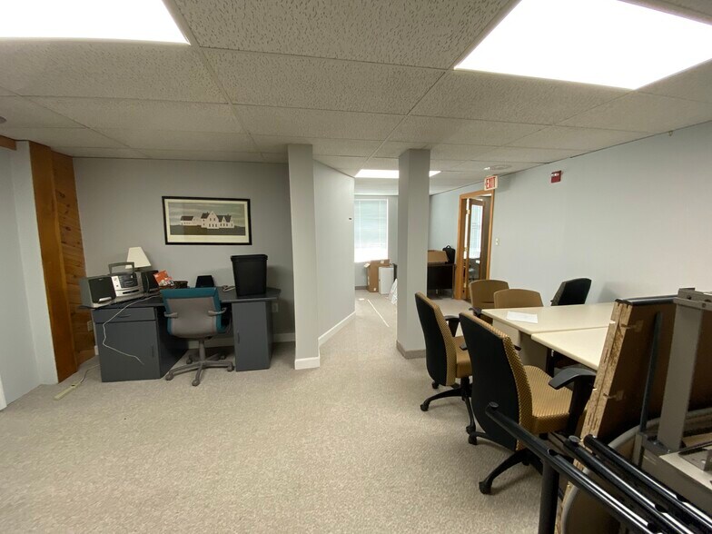 More Photos Of 1193 Hooksett Rd, Hooksett Medical For Lease