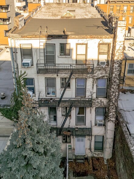 More Photos Of 5-16 47th Rd, Long Island City Apartments For Sale