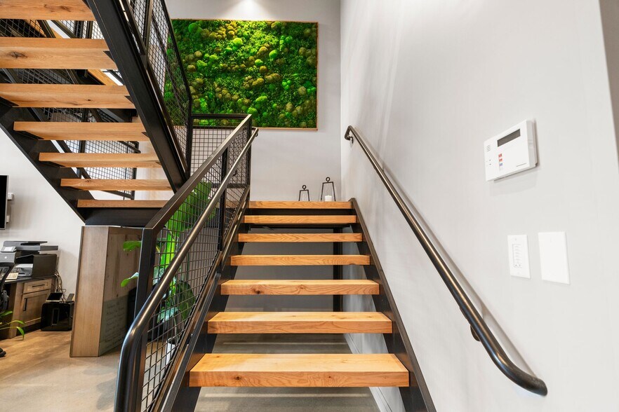 More Photos Of 2 Ricketts Pond Dr, Carver Light Distribution For Lease