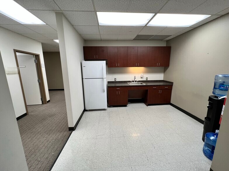 More Photos Of 780 W Lancaster Ave, Bryn Mawr Medical For Lease