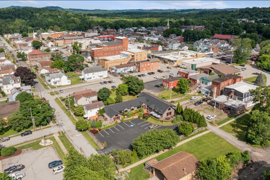 More Photos Of 181 E Brown St, Blairsville Restaurant For Sale