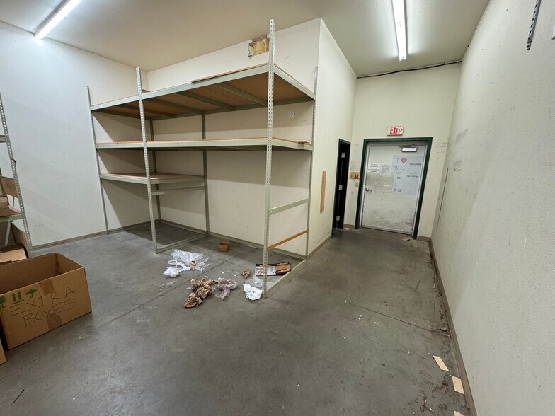 More Photos Of 4731-4737 Michaels Dr, Appleton Freestanding For Lease