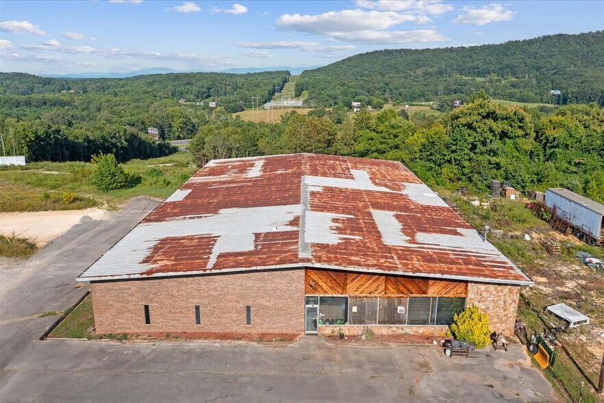 More Photos Of 3744 Lake Katherine Rd, Tunnel Hill Warehouse For Sale