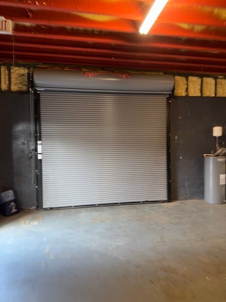 More Photos Of 1019 Lee St SW, Atlanta Freestanding For Lease