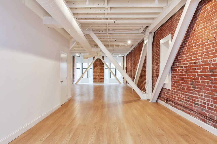 More Photos Of 1242 Market St, San Francisco Loft Creative Space For Lease
