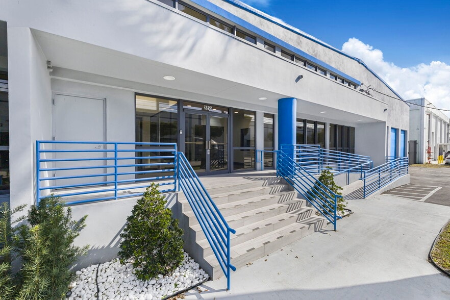 More Photos Of 2855 NW 75th Ave, Miami Warehouse For Lease