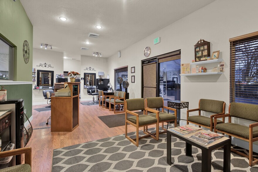 More Photos Of 4029 W State St, Boise Office For Sale
