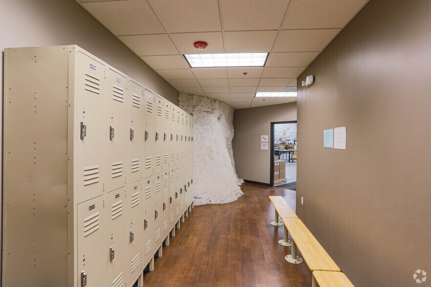 More Photos Of 1605 Old Route 18, Wampum Warehouse For Lease