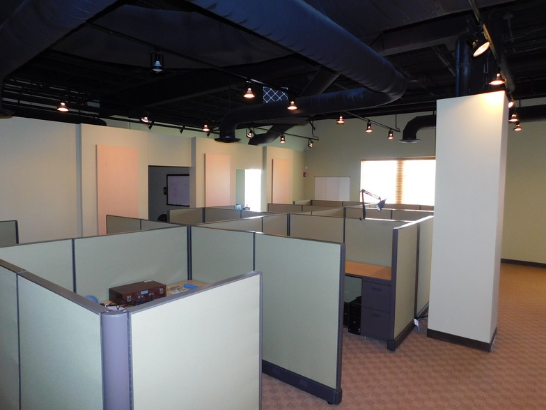 More Photos Of 350 Town Center Ave, Suwanee Office For Lease