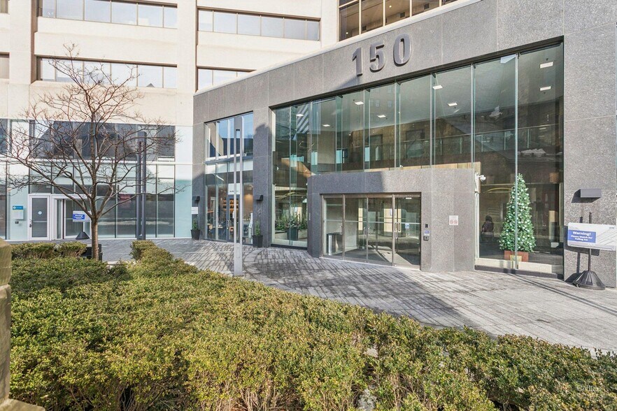 More Photos Of 150 Bloor St W, Toronto Office For Lease