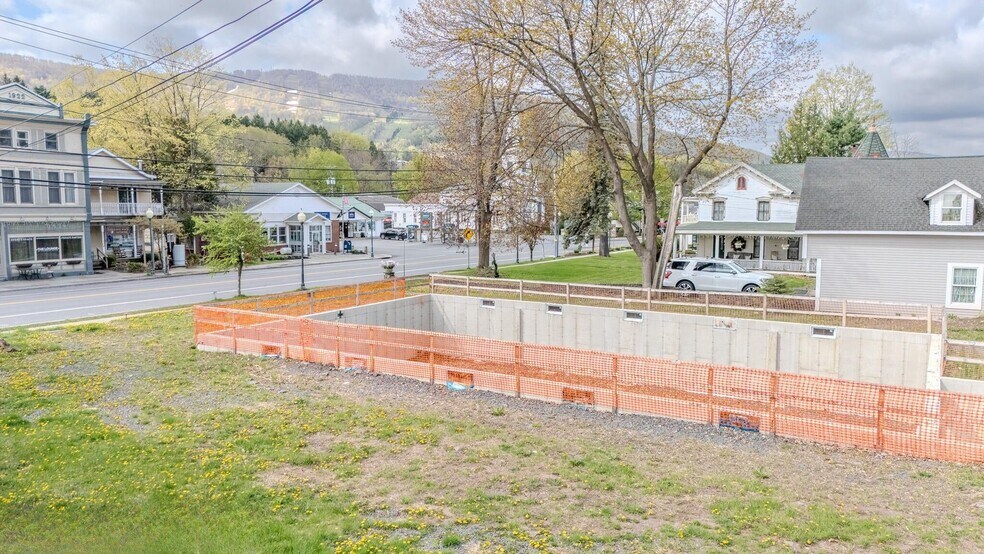 More Photos Of 5364 Sr 23, Windham Flex For Sale