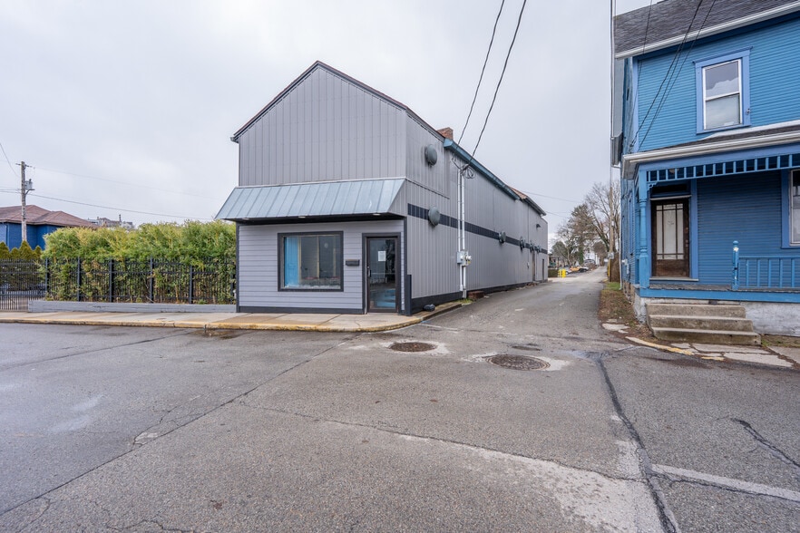 More Photos Of 618 S Main St, Greensburg Restaurant For Sale
